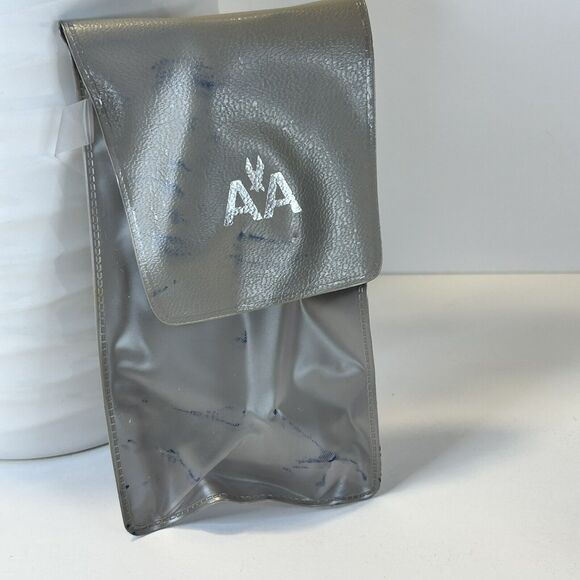 NEW Vintage American Airlines Travel Razor Wilkinson Sword Shaving Cream & Pouch - Picture 6 of 6